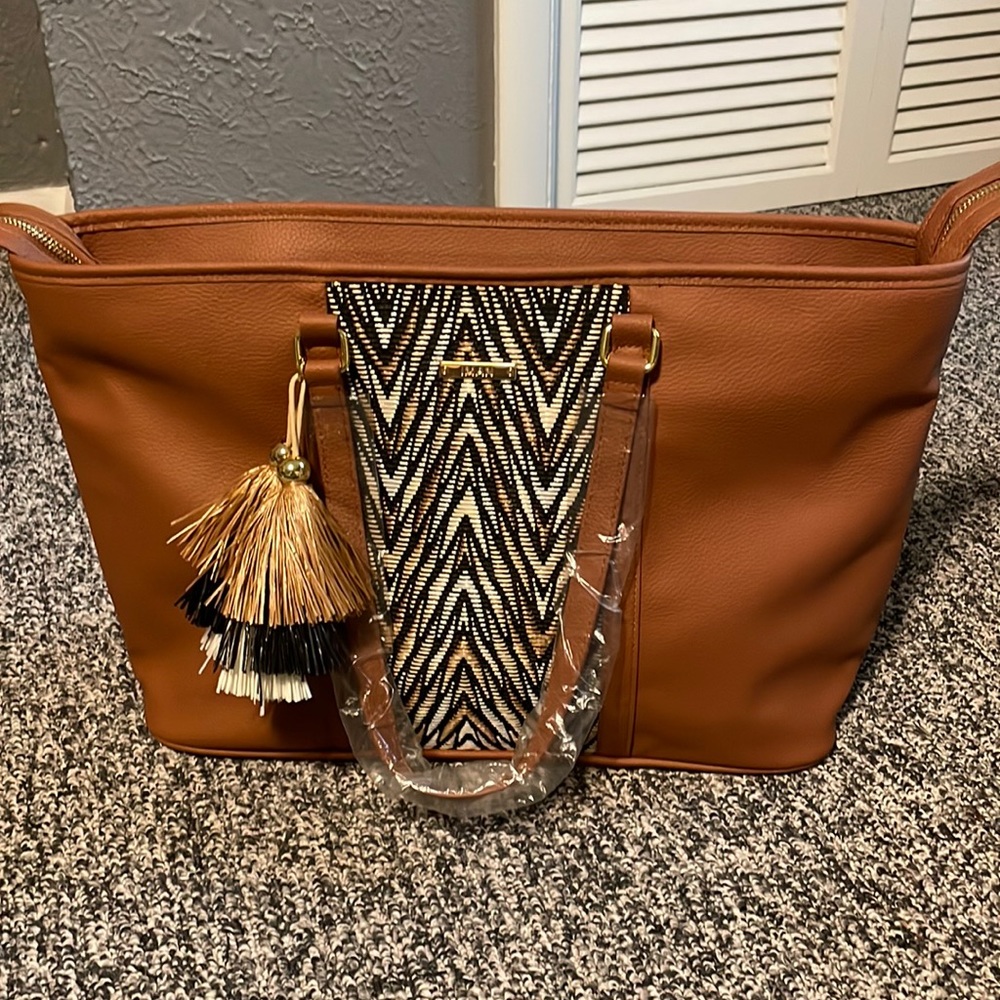 IMAN Global Chic tote bag